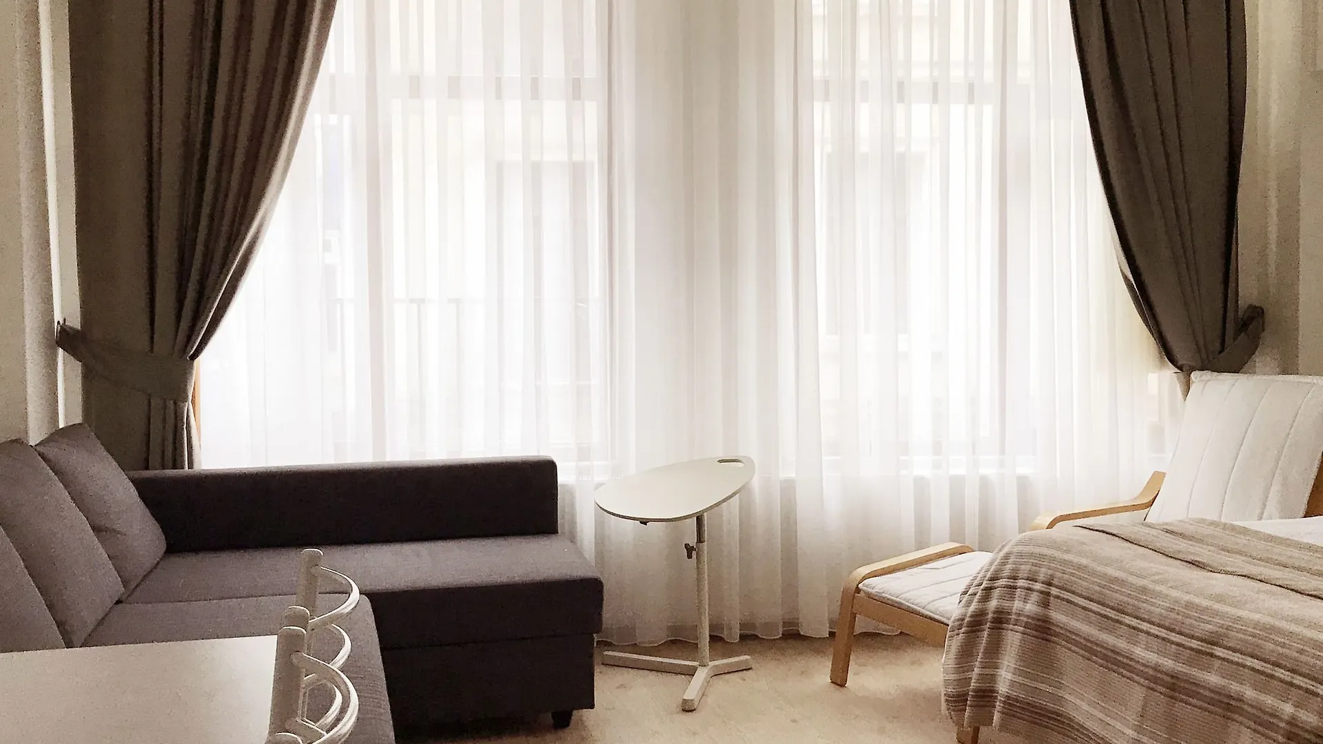 S Residence 이스탄불 0*,